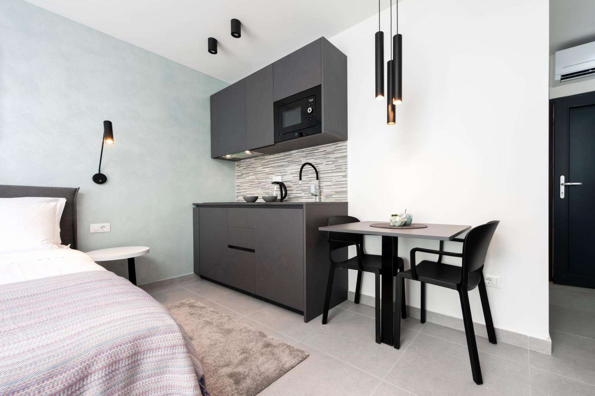 Luxury Levante 2 *