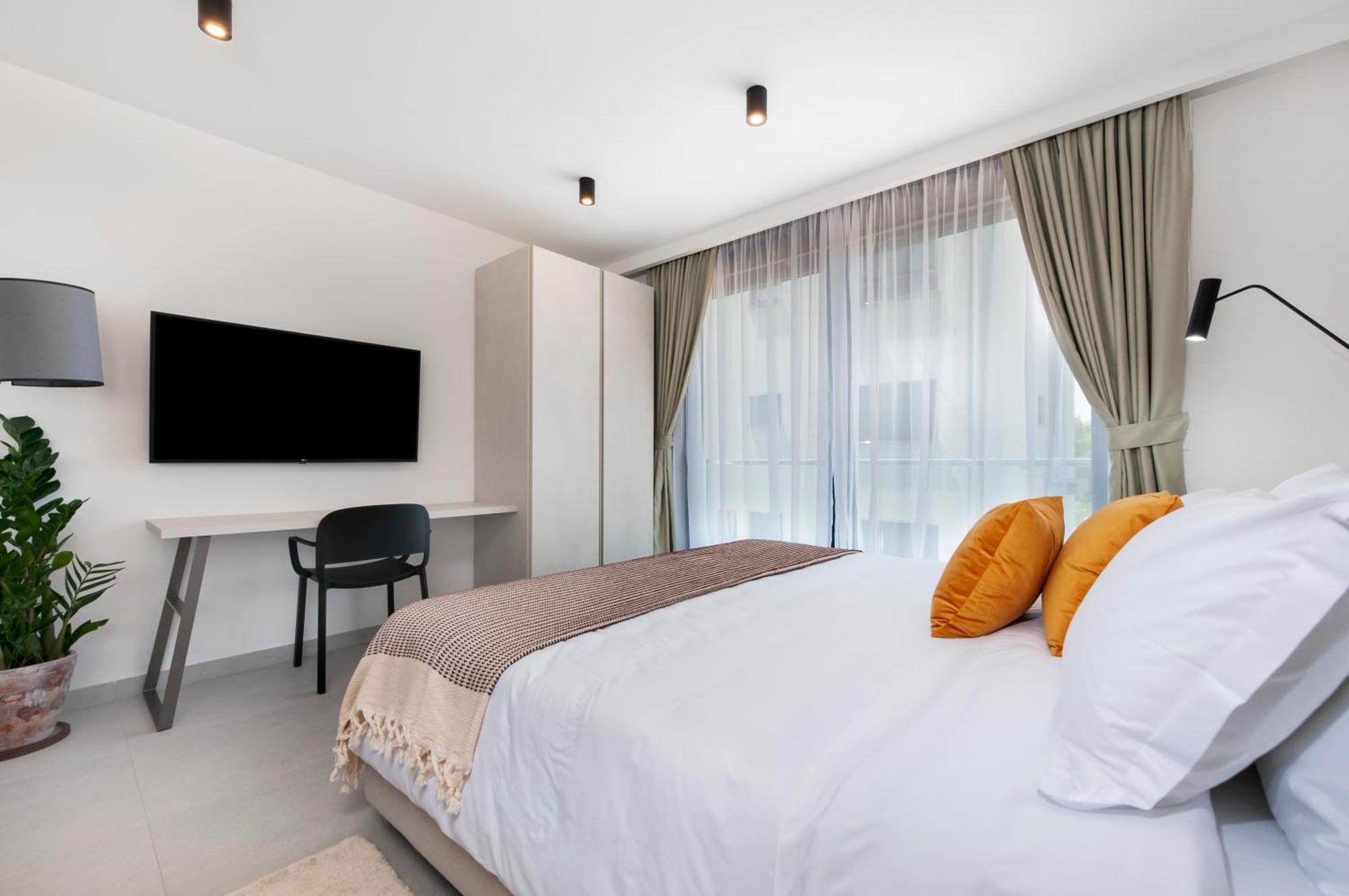 Luxury Levante 2 Apartment *