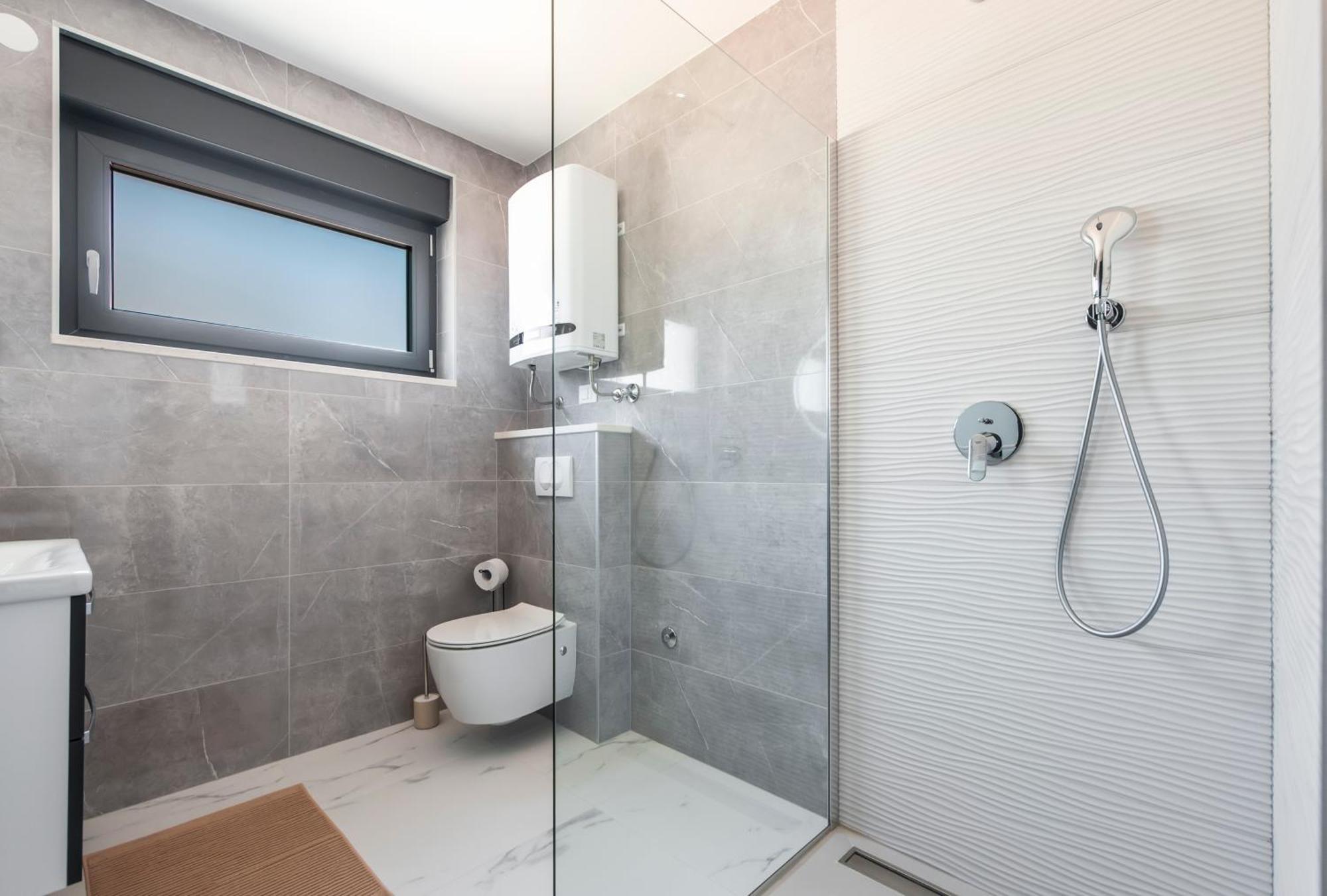 Apartment Luxury Levante 2 *